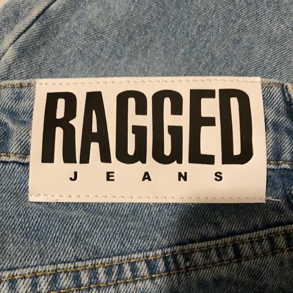 Urban Outfitters Ragged Jeans. - Picture 3 of 4